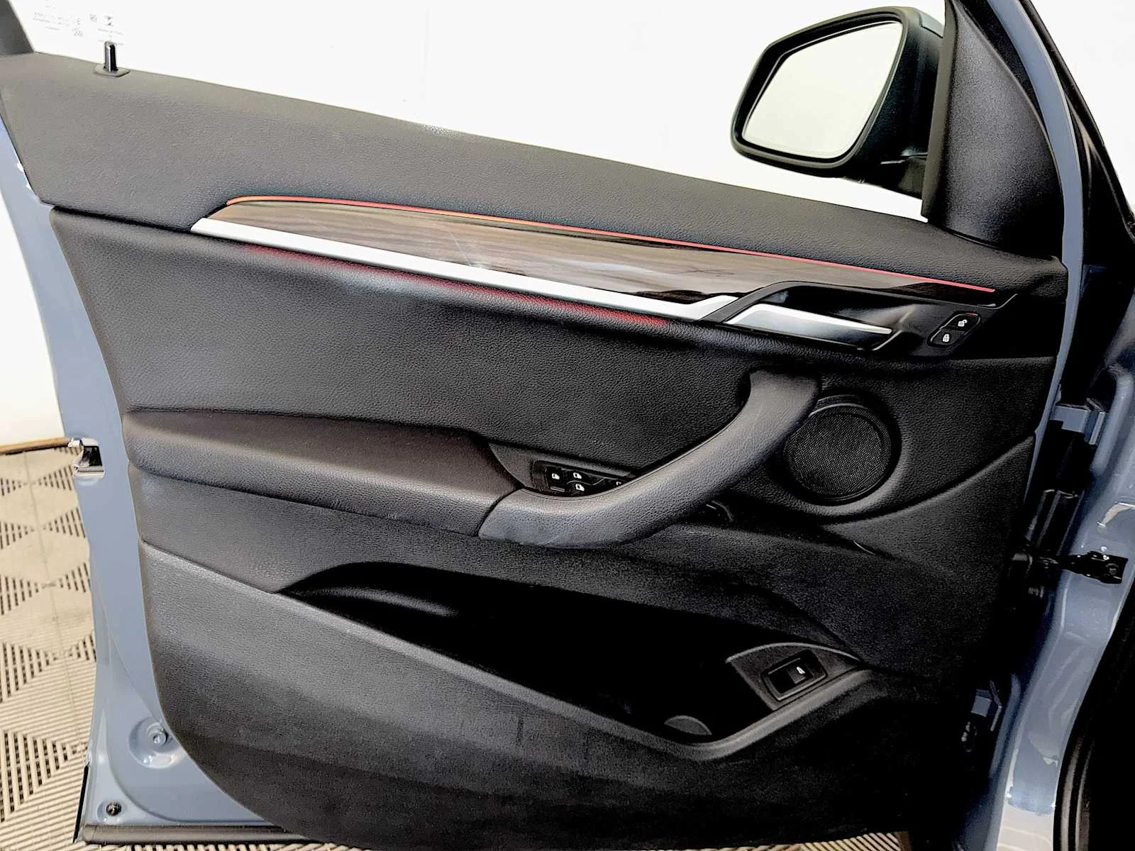 2021 BMW X1 28i - Photo 11