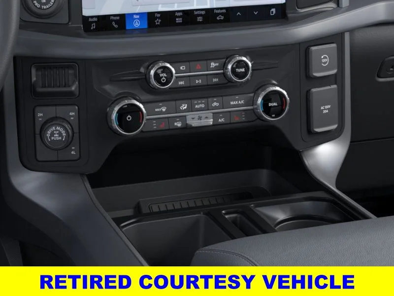 2025 Ford F-150 XLT - Photo 15