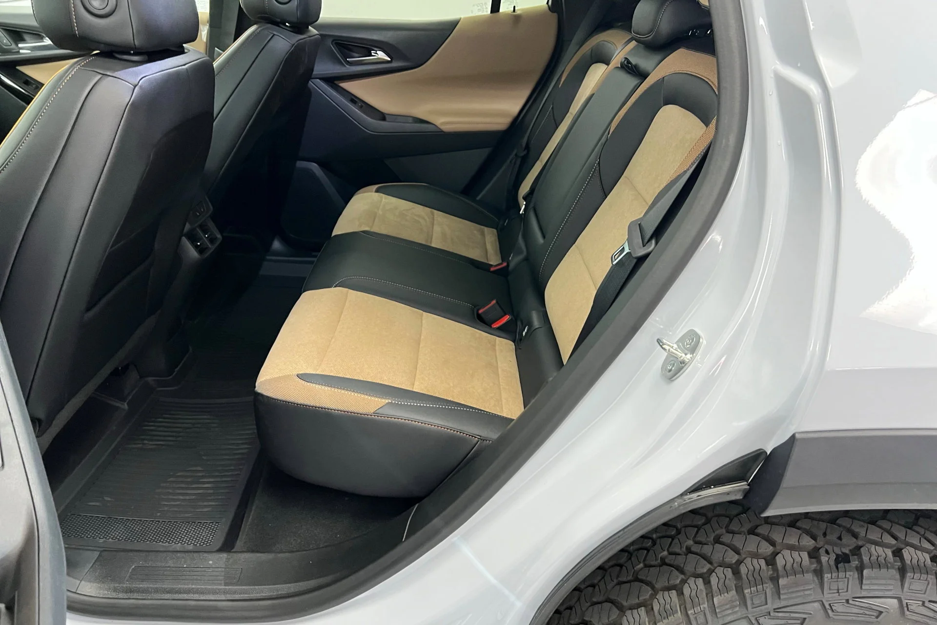 2026 Chevrolet Equinox ACTIV - Photo 21