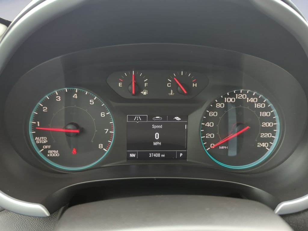 Used 2024 Gray Chevrolet LT image 14