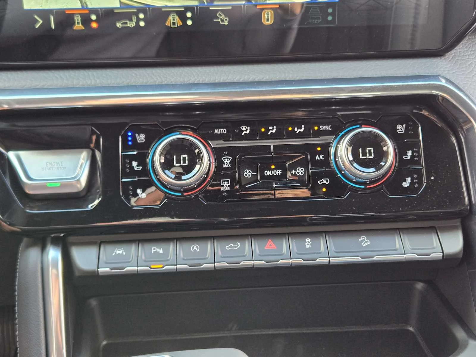 2026 GMC Sierra 1500 Denali - Photo 13
