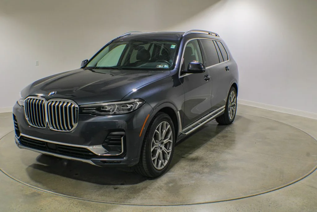 2020 BMW X7 xDrive40i's photo