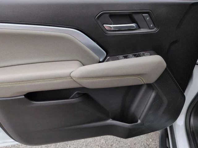 Used 2024 White Chevrolet ZR2 image 12