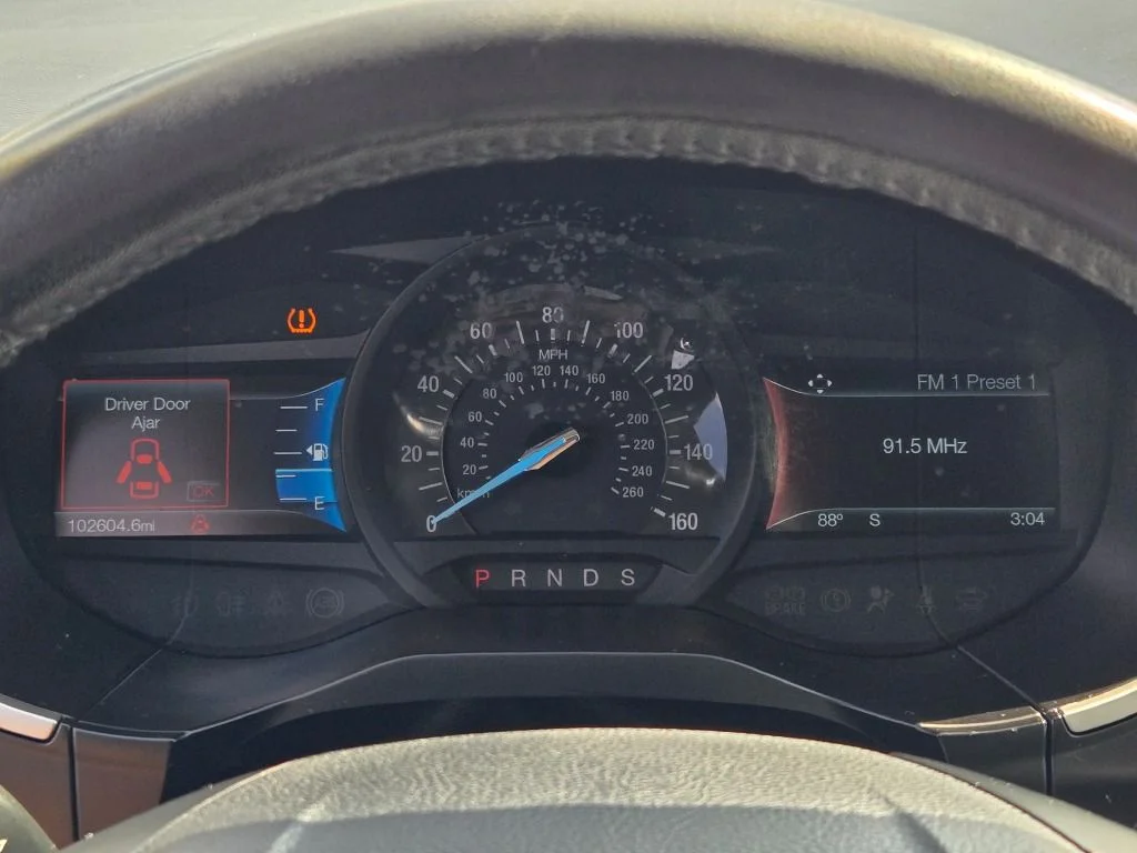 Used 2016 Blue Ford SEL image 29