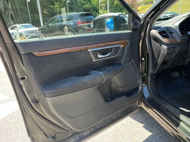Used 2017  Honda EX image 5