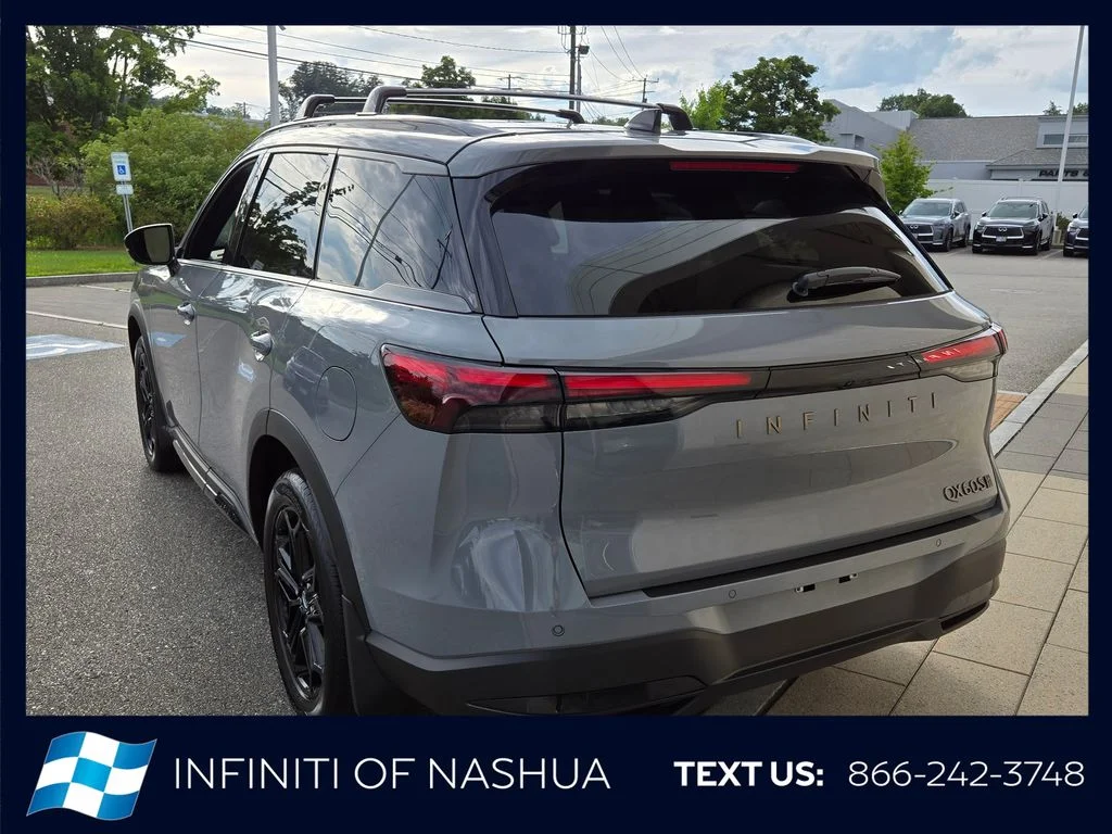 New 2027 HARBOR GRAY INFINITI Sport AWD image 12