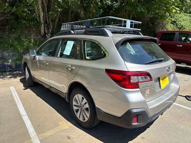 Used 2019 Tungsten Metallic Subaru 2.5i image 5