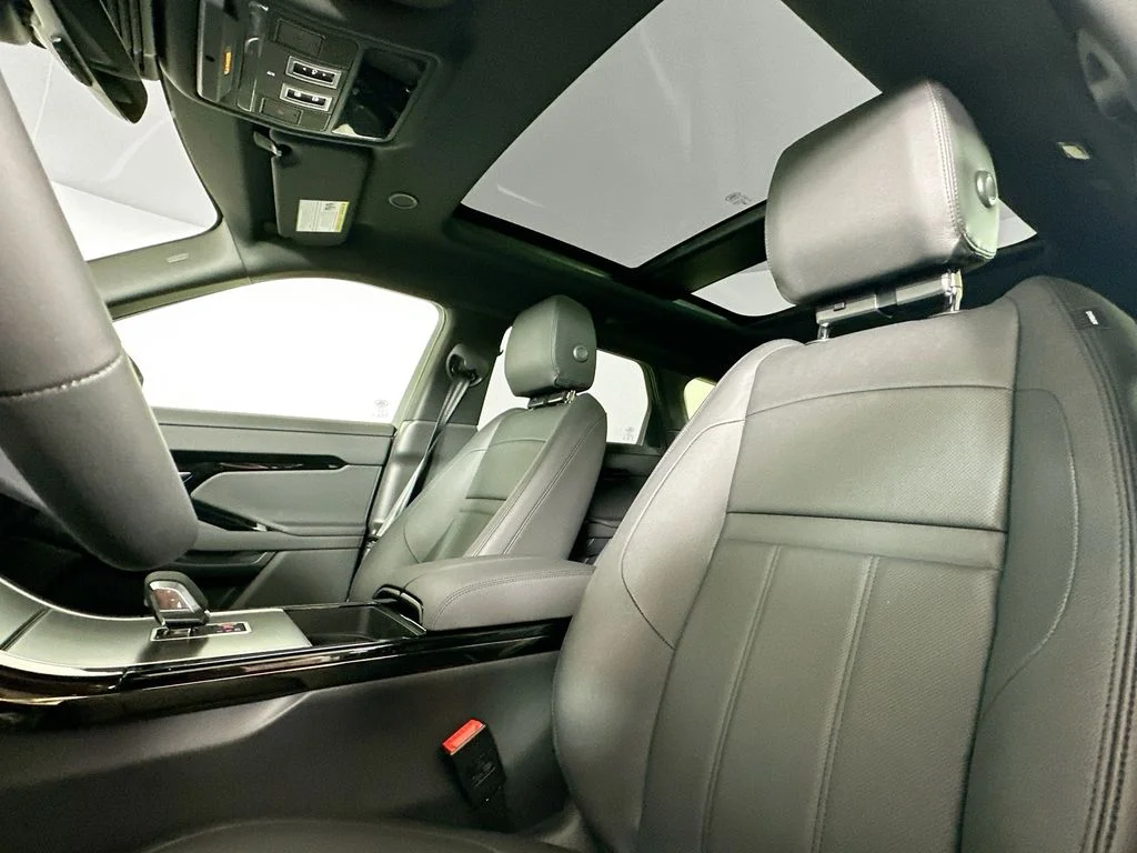 2026 Land Rover Range Rover Evoque S - Photo 16
