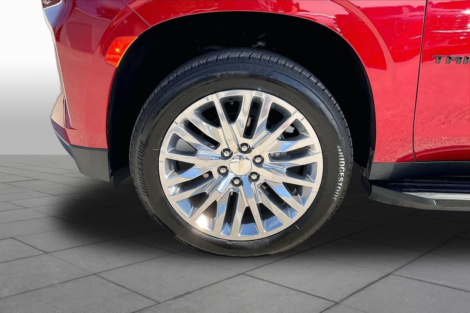 Used 2023 RADIANT RED TINTCOAT Chevrolet RST image 10