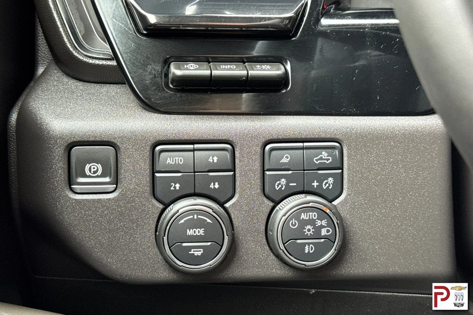 Used 2024 Black Chevrolet ZR2 image 33