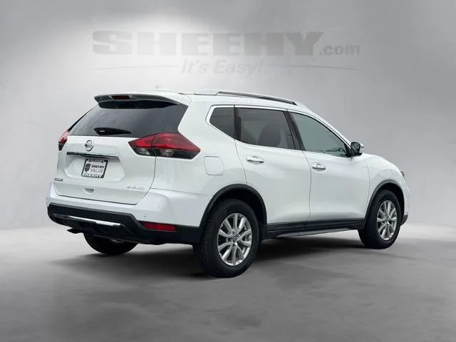 Used 2019 Gun Metallic Nissan  image 14