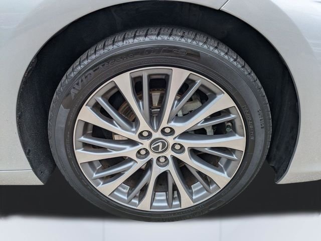 Used 2021 Silver Lexus 350 image 11