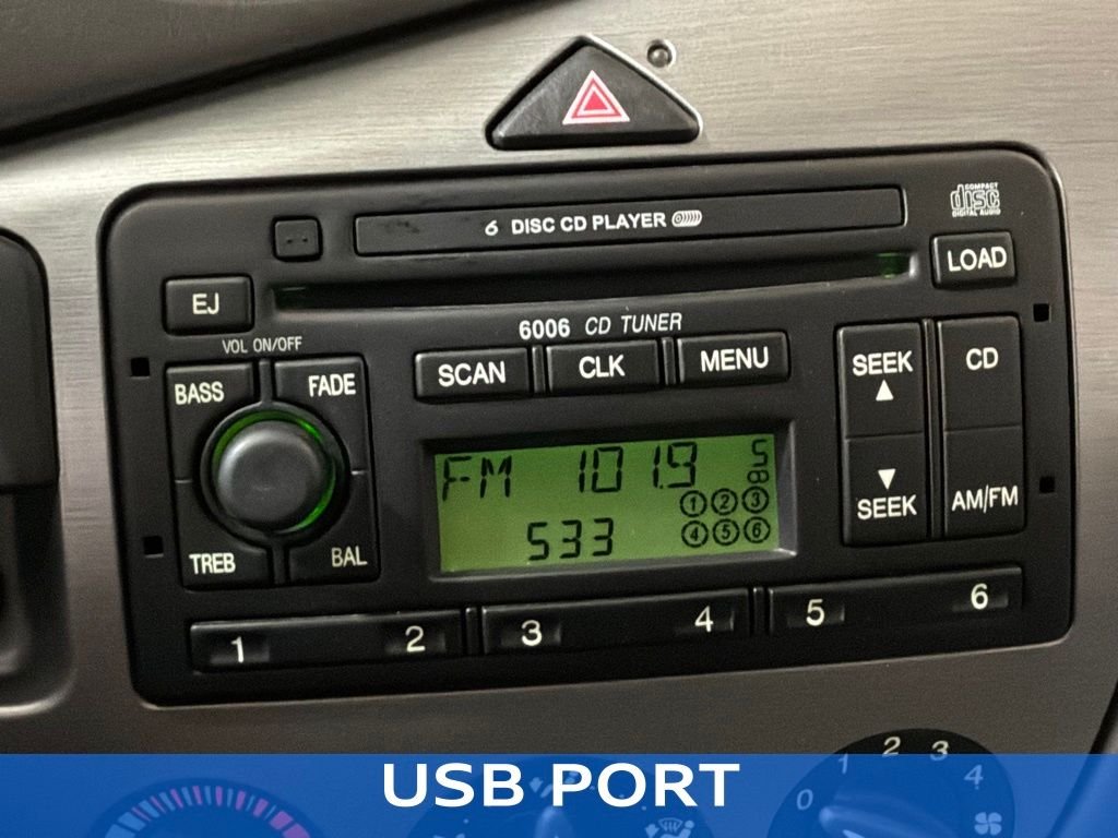 Used 2003 Ford Focus SE with VIN 1FAFP36383W160871 for sale in Great Neck, NY