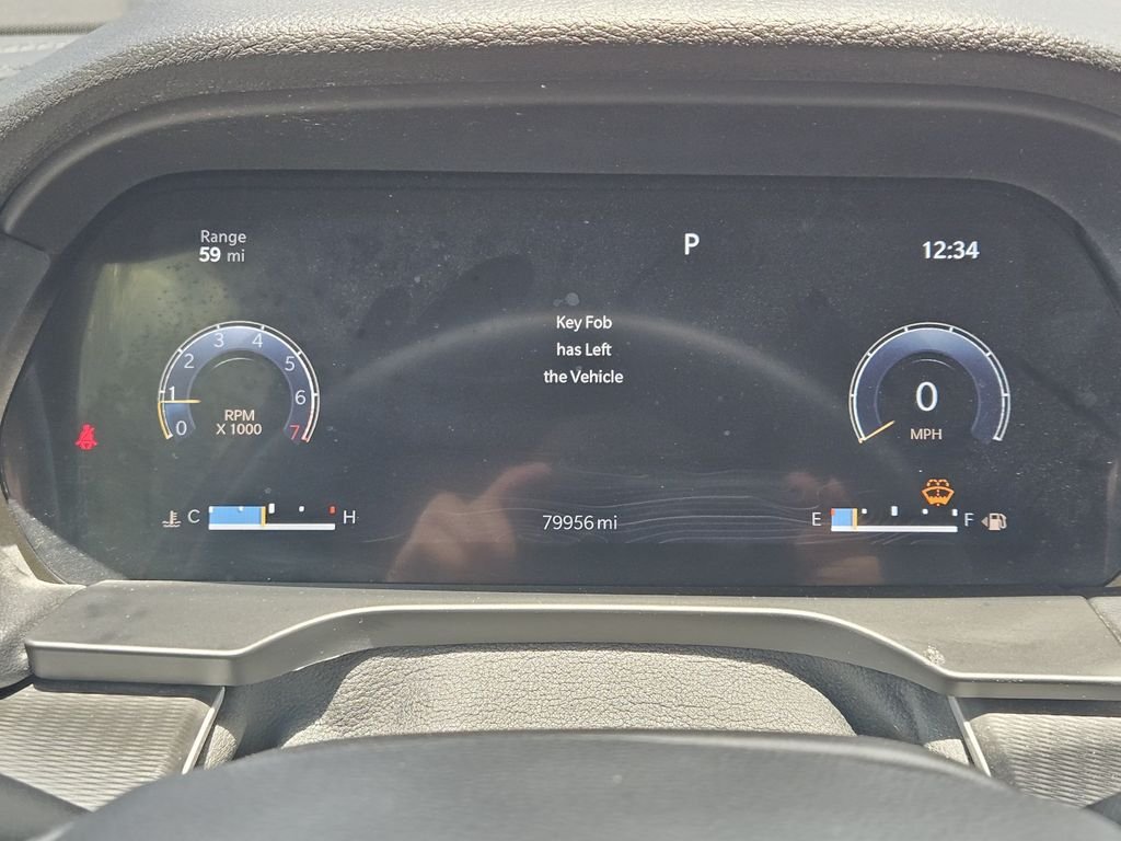 Used 2023 White Jeep Altitude image 15
