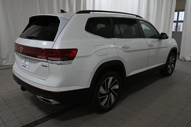 2026 Volkswagen Atlas SE w/Tech - Photo 13
