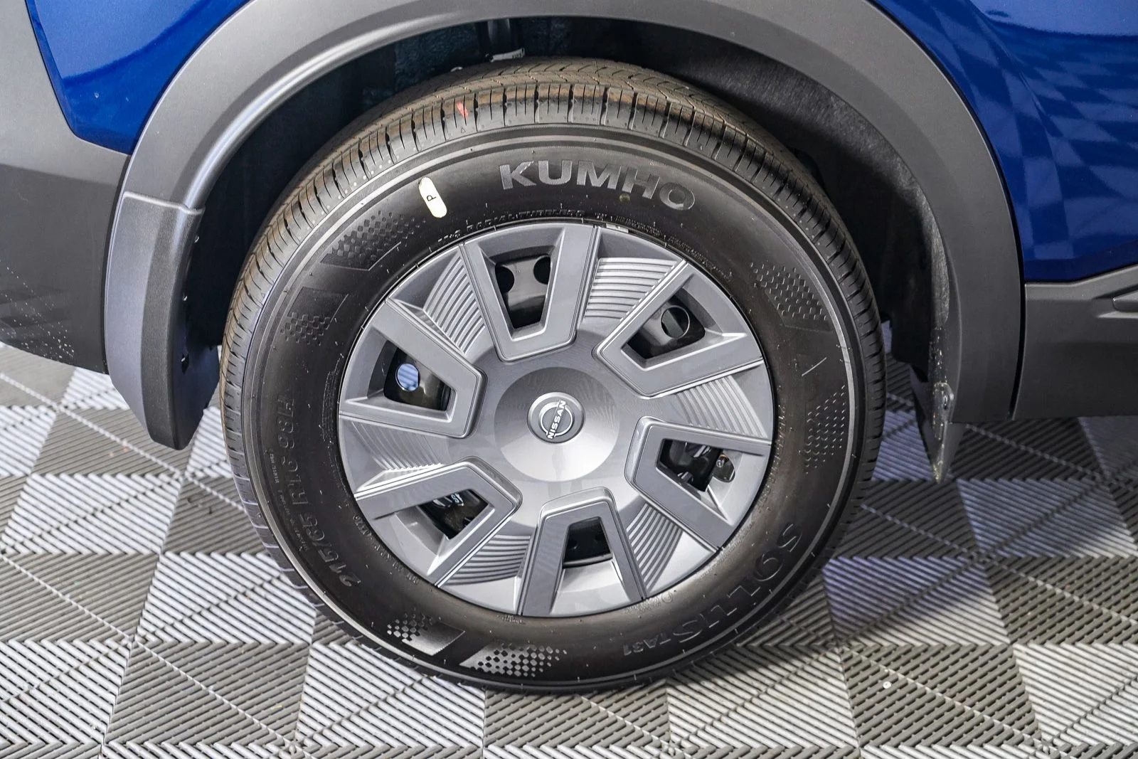 New 2025 Blue Nissan S image 10