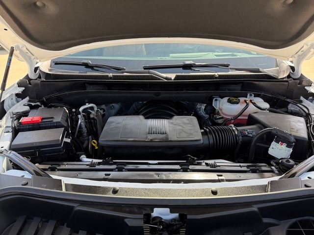 Used 2024 White Cadillac Premium Luxury image 19
