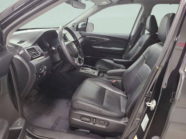 2022 Honda Pilot SE - Photo 18
