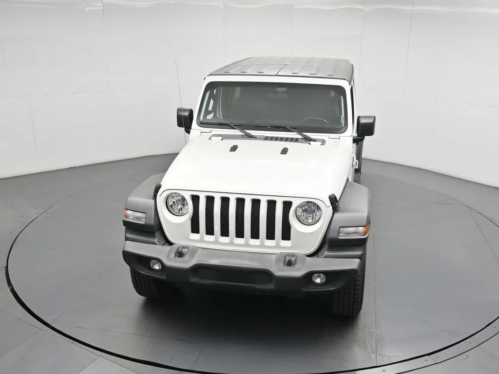 Used 2022 White Jeep Unlimited Sport S image 11