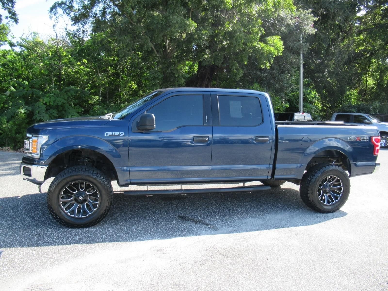 Used 2018 Blue Ford XLT image 5