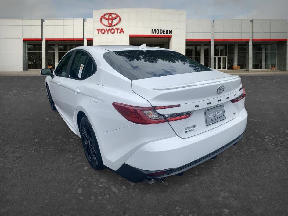 Certified Used 2025 Ice Toyota SE image 6