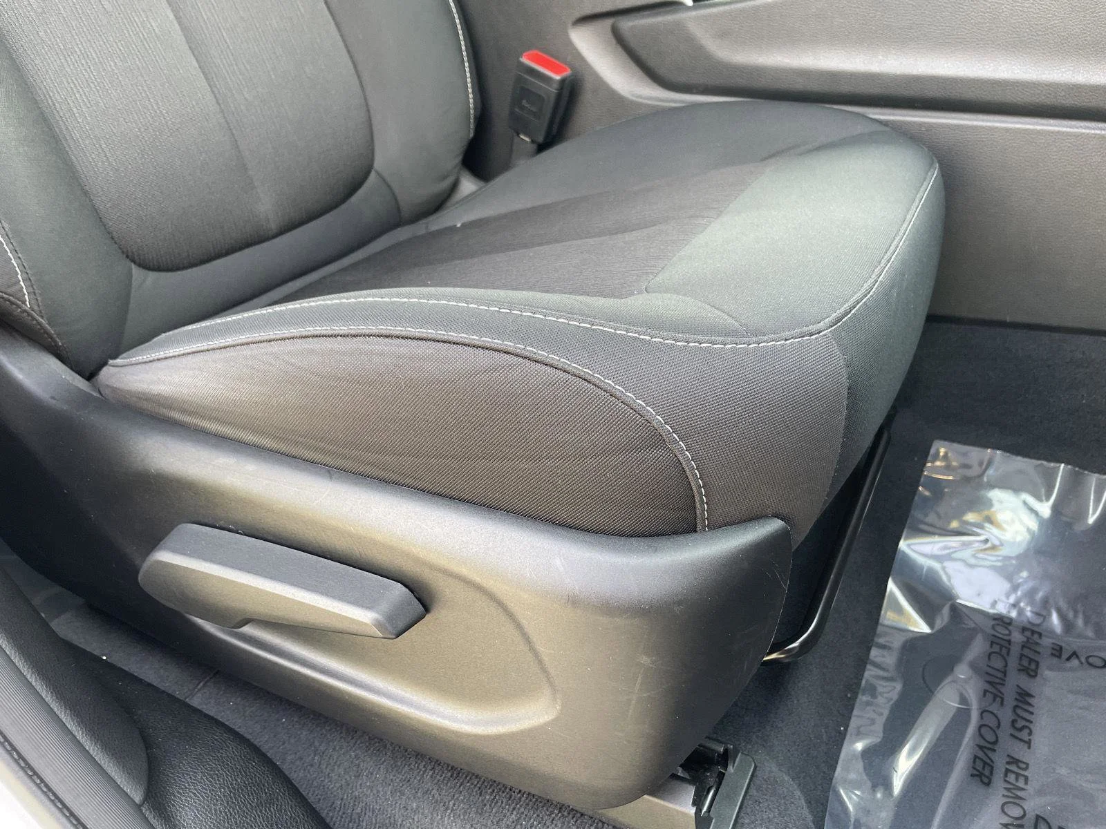 Used 2023 Bright White Clearcoat Jeep Laredo image 8