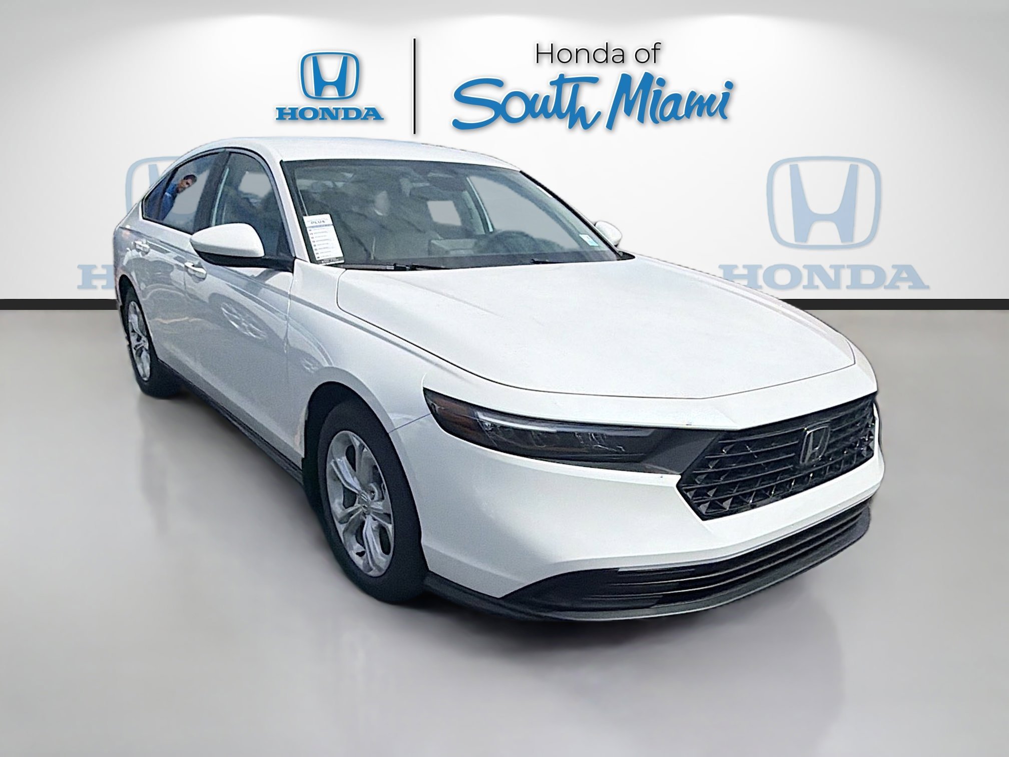 New 2026 Platinum White Pearl Honda LX image 1