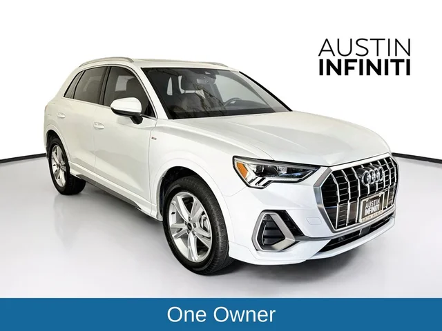 2022 Audi Q3 Premium Plus