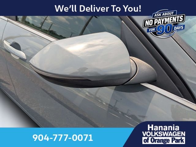 Used 2021 Gray Hyundai Limited image 11
