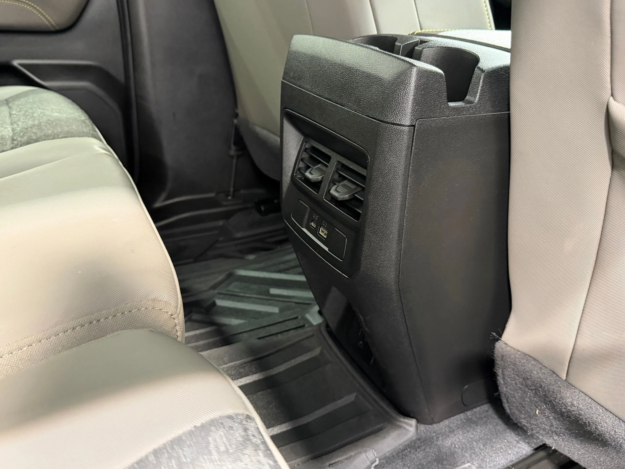 Used 2024 White Chevrolet ZR2 image 41