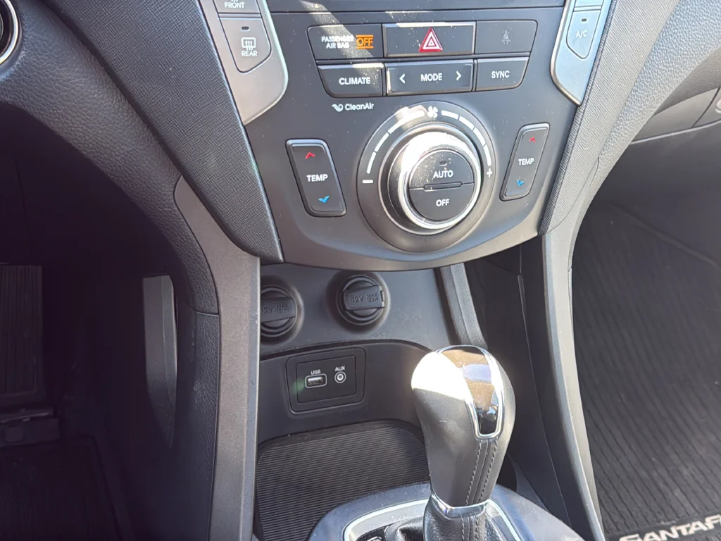 Used 2018 White Hyundai 2.0T Ultimate image 21
