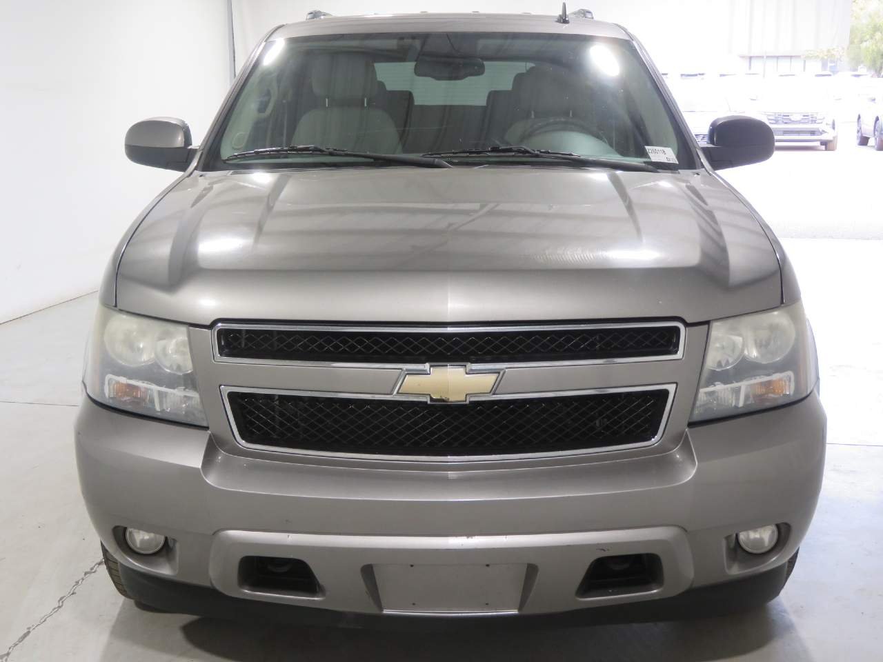 Used 2008 Chevrolet Tahoe LS with VIN 1GNFK13008J177229 for sale in Phoenix, AZ