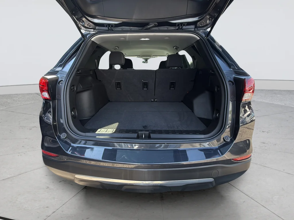 Used 2022 Gray Chevrolet LT image 19