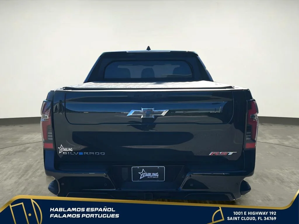 Used 2025 Black Chevrolet RST - Max Range image 5