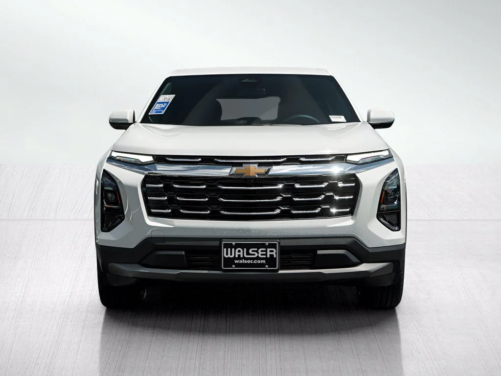 New 2027 Summit White Chevrolet LT image 2