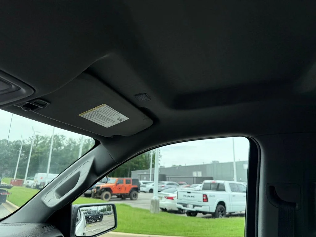 Used 2020 White Chevrolet WT image 12