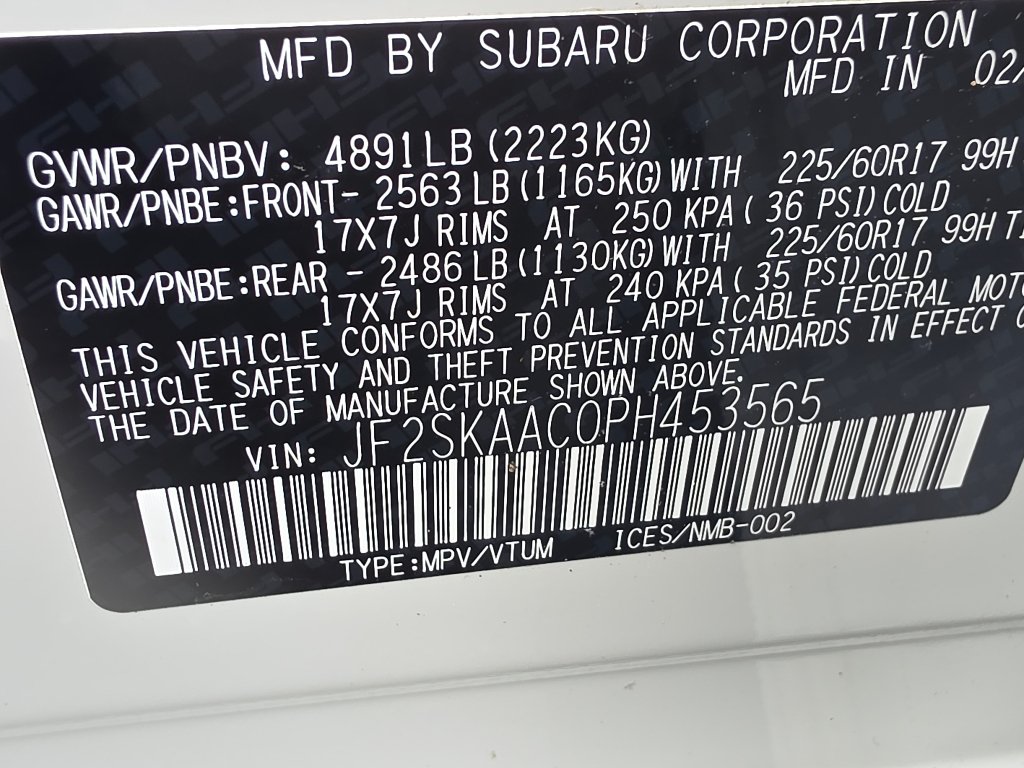 Used 2023 Crystal White Pearl Subaru  image 35