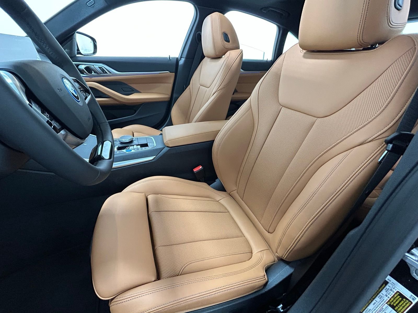 New 2026 Black Sapphire Metallic BMW xDrive40 image 52