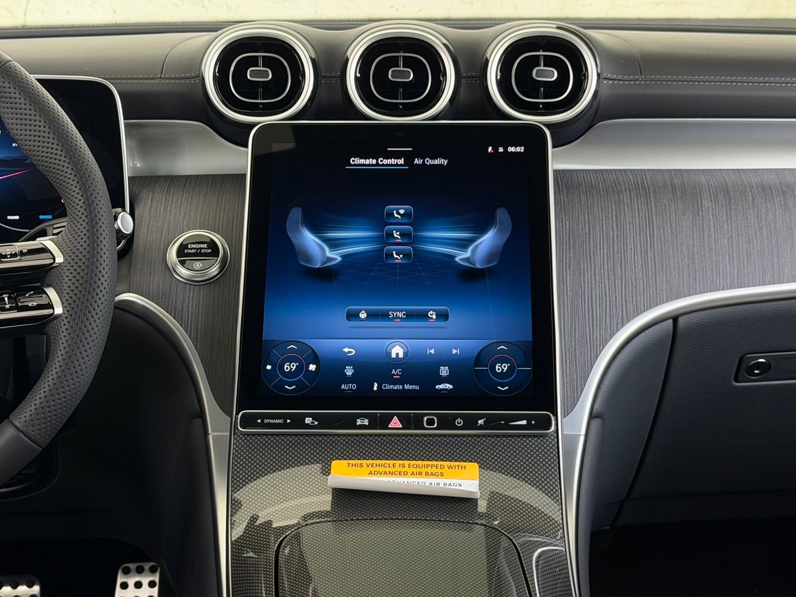 New 2026 Black Mercedes-Benz GLC 300 image 32