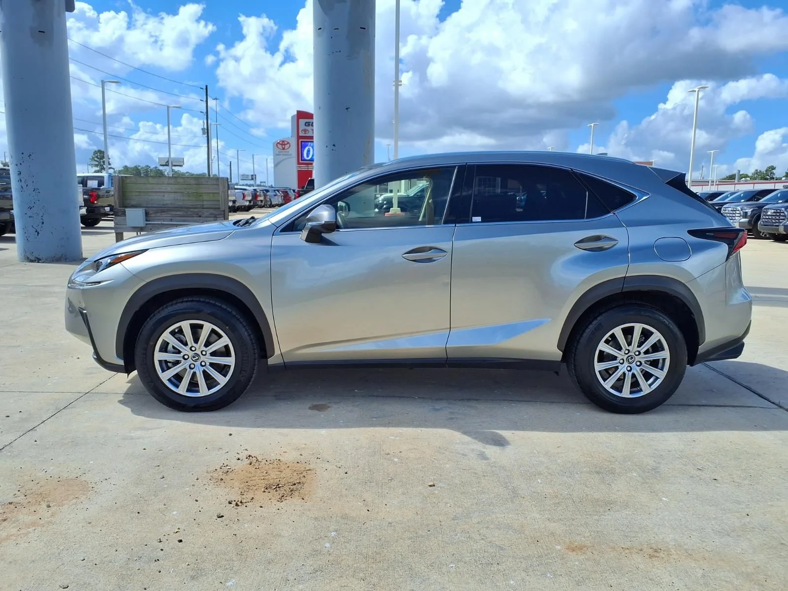 Used 2021 Silver Lexus 300 Base image 9