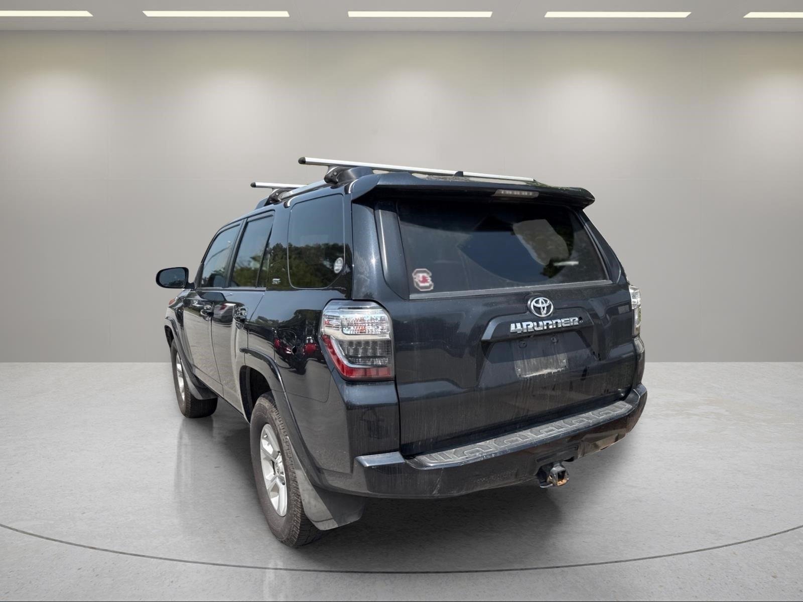 Used 2019 Midnight Black Metallic Toyota SR5 image 12