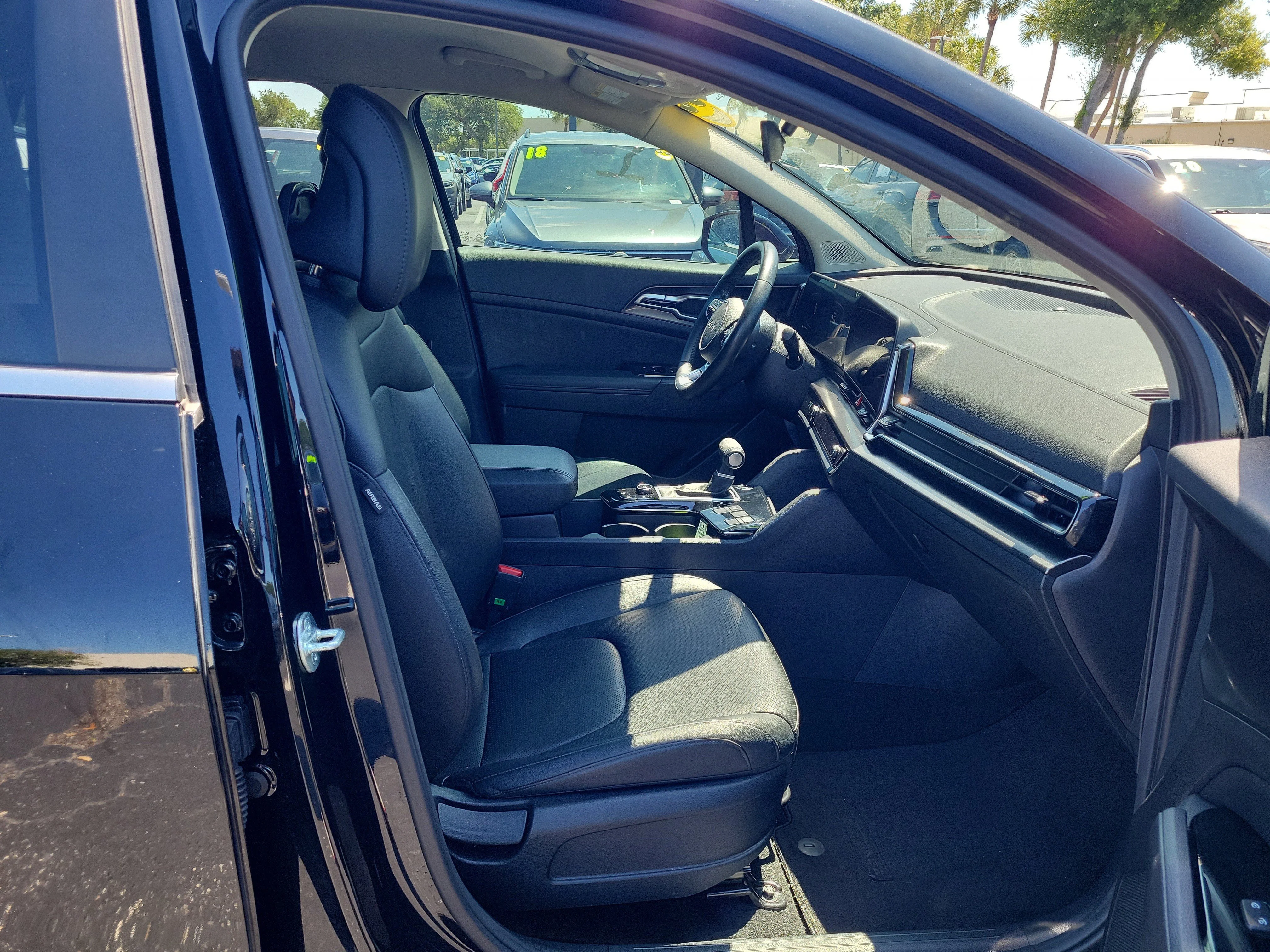Used 2025 Ebony Black Kia EX image 8