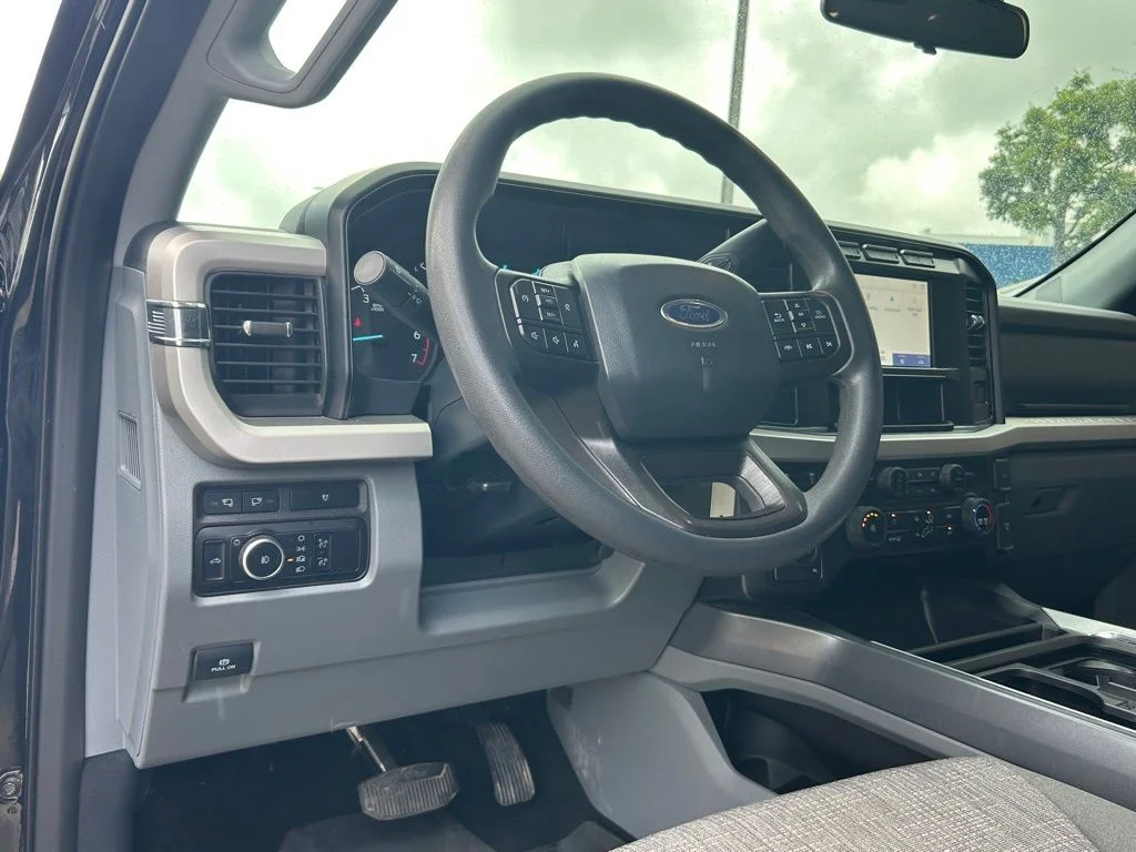 Certified Used 2024 Black Metallic Ford XLT image 33