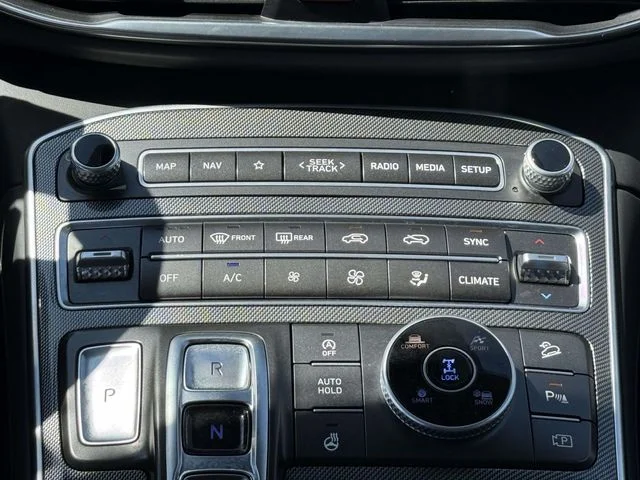 2023 Hyundai Santa Fe Limited - Photo 21