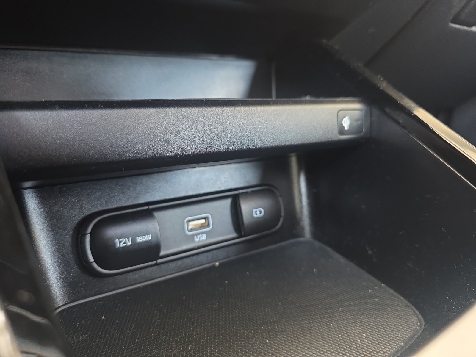 Certified Used 2023 Gravity Gray Kia GT-Line image 19