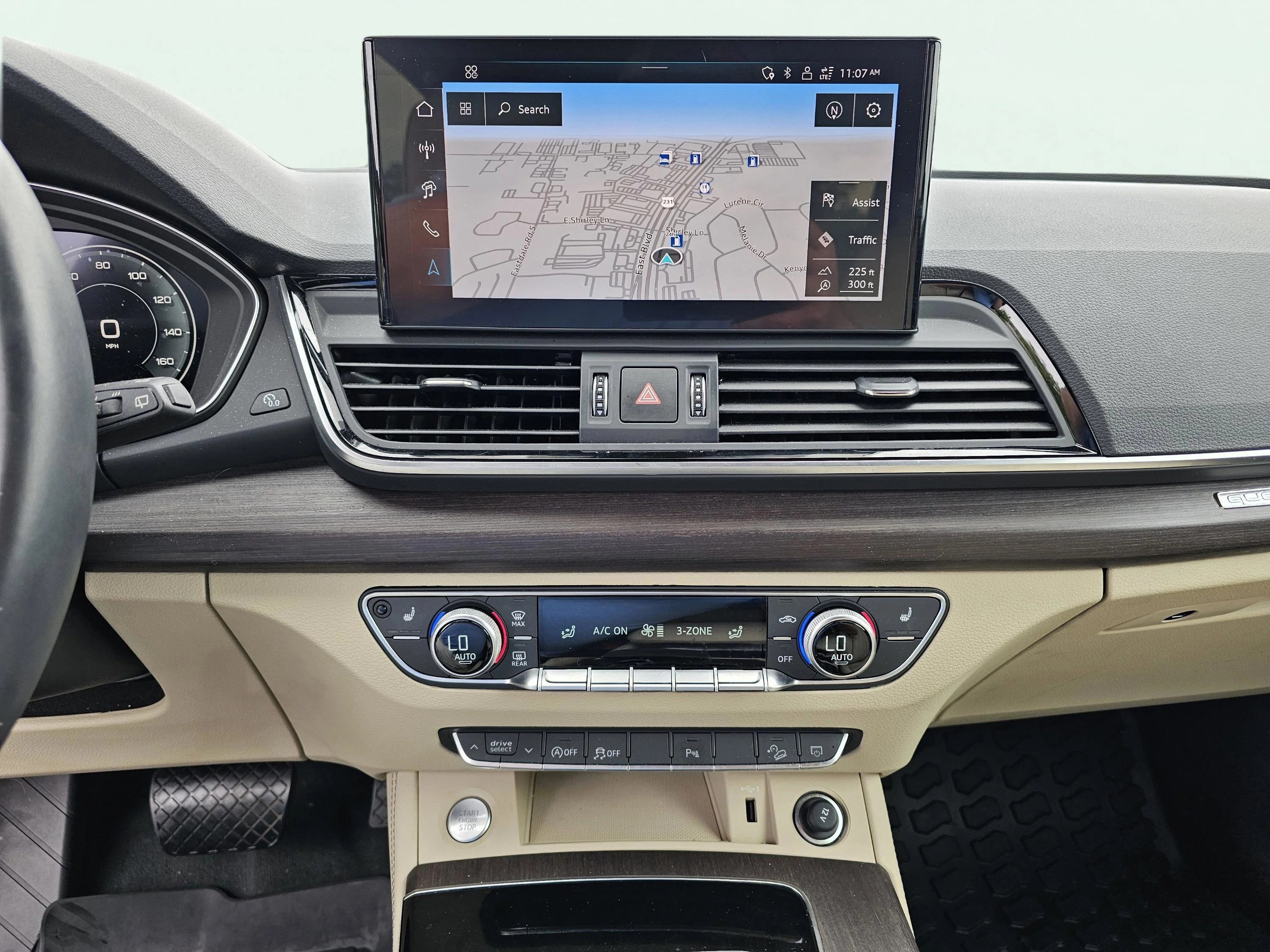 Used 2025 Daytona Gray Pearl Effect Audi S line Premium Plus image 25