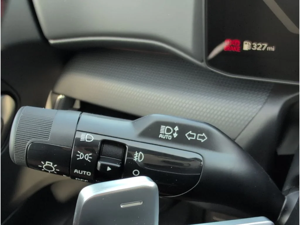 New 2026 Snow White Pearl Kia GT-Line Turbo image 26