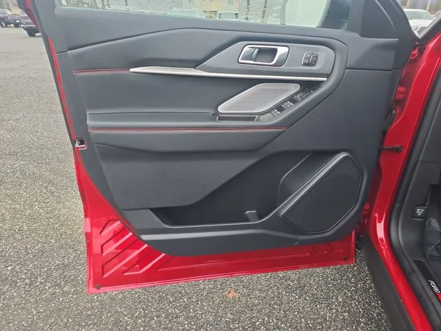 New 2026 Rapid Red Metallic Tinted Clearcoat Ford ST image 19