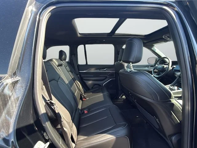 2025 Jeep Grand Cherokee Limited - Photo 13