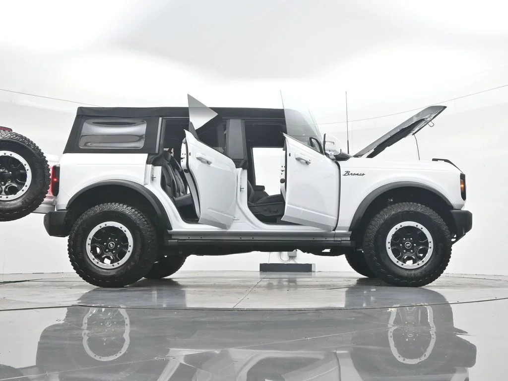 Used 2024 Oxford White Ford Outer Banks image 45